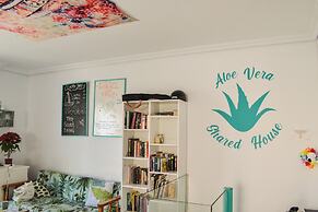 Aloe Vera Shared House - Hostel