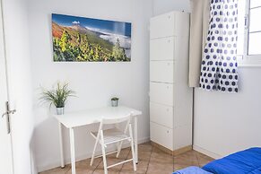 Aloe Vera Shared House - Hostel