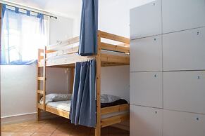 Aloe Vera Shared House - Hostel