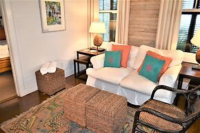 Simonton Court Historic Inn & Cottages