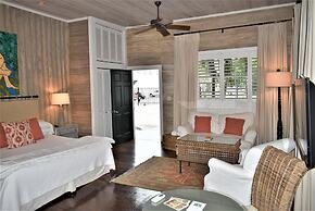 Simonton Court Historic Inn & Cottages