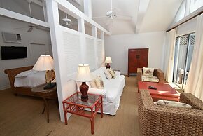 Simonton Court Historic Inn & Cottages