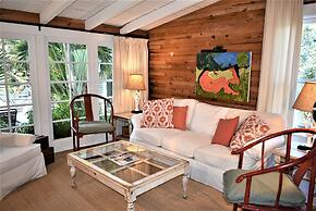 Simonton Court Historic Inn & Cottages