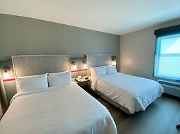 avid hotels Beaumont by IHG