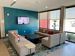 avid hotels Beaumont by IHG