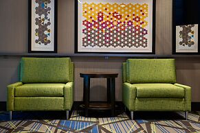 Holiday Inn Express & Suites Romeoville - Joliet North by IHG