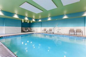 Holiday Inn Express & Suites Chicago O'Hare Airport by IHG