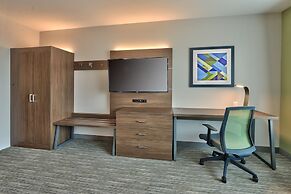 Holiday Inn Express & Suites Albuquerque East by IHG