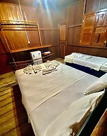 Amazonia Jungle Hotel