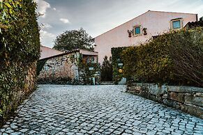 Villa Pedra Natural Houses