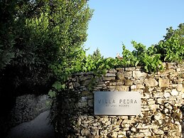 Villa Pedra Natural Houses