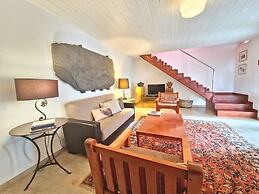 Villa Pedra Natural Houses