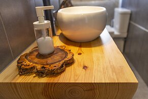 Blue River Apartments