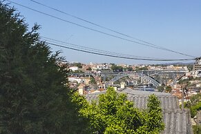 Blue River Apartments