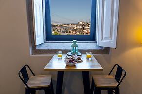 Blue River Apartments