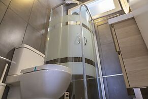 Blue River Apartments