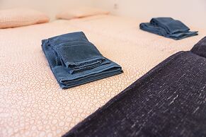 Blue River Apartments