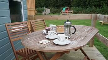 Shepherd's Hut @ Westcote