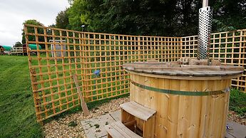 Shepherd's Hut @ Westcote