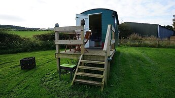Shepherd's Hut @ Westcote