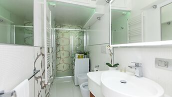 Rental In Rome Piazza Venezia View Luxury Apartment