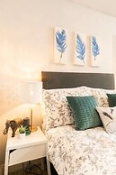 12 Helena House Studio