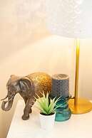 12 Helena House Studio