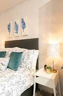 12 Helena House Studio