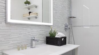 Rental In Rome Piazza Venezia View Luxury Apartment B