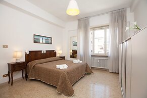 Rental In Rome Devoti Apartment