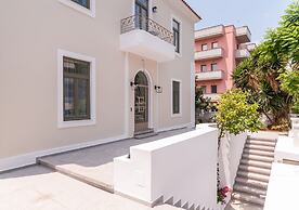 Epavli Boutique Hotel