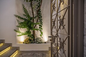 Epavli Boutique Hotel