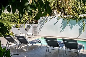 Epavli Boutique Hotel