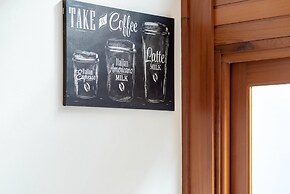 AirM8 Apartments on Mount Street