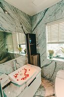 HNC Premier Hotel & Residences