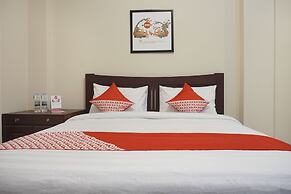 OYO 902 Hotel Pondok Anggun