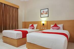 OYO 902 Hotel Pondok Anggun