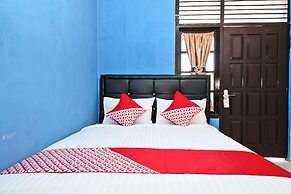 OYO 950 Steze Kost Syariah