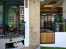 Teacher Cai Homestay