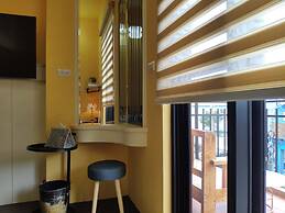 Teacher Cai Homestay