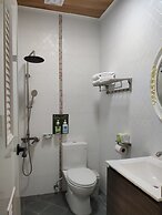 Teacher Cai Homestay