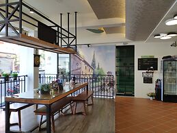 Teacher Cai Homestay