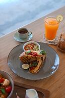 Seaesta Komodo Hotel & Hostel