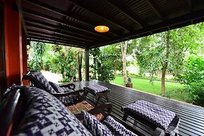 Baan Nai Soi Homestay