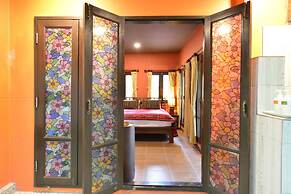 Baan Nai Soi Homestay