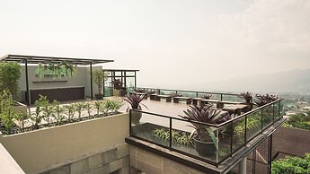 Amaryllis Boutique Resort