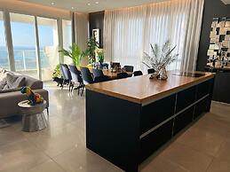 Prince Palace Netanya Beach Royal Resort