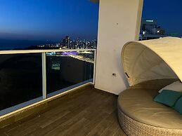 Prince Palace Netanya Beach Royal Resort