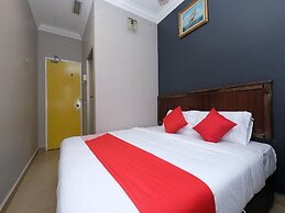 OYO 1190 Nice Stay Hotel