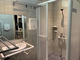 Bluewater Hotel Taoyuan